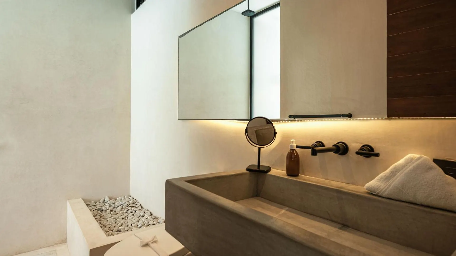 Waterhouse Deluxe Villa Private Pool 10 Pax Τουλούμ