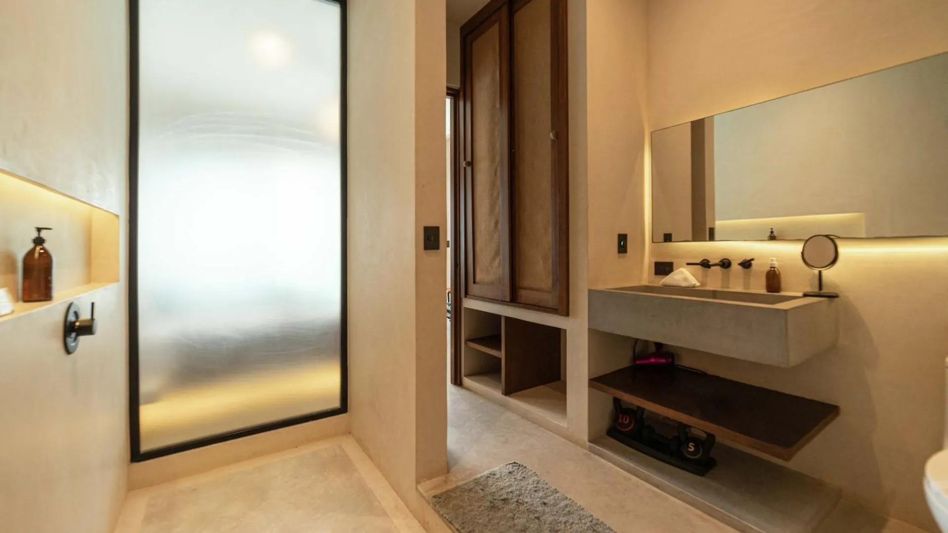 Waterhouse Deluxe Villa Private Pool 10 Pax Τουλούμ