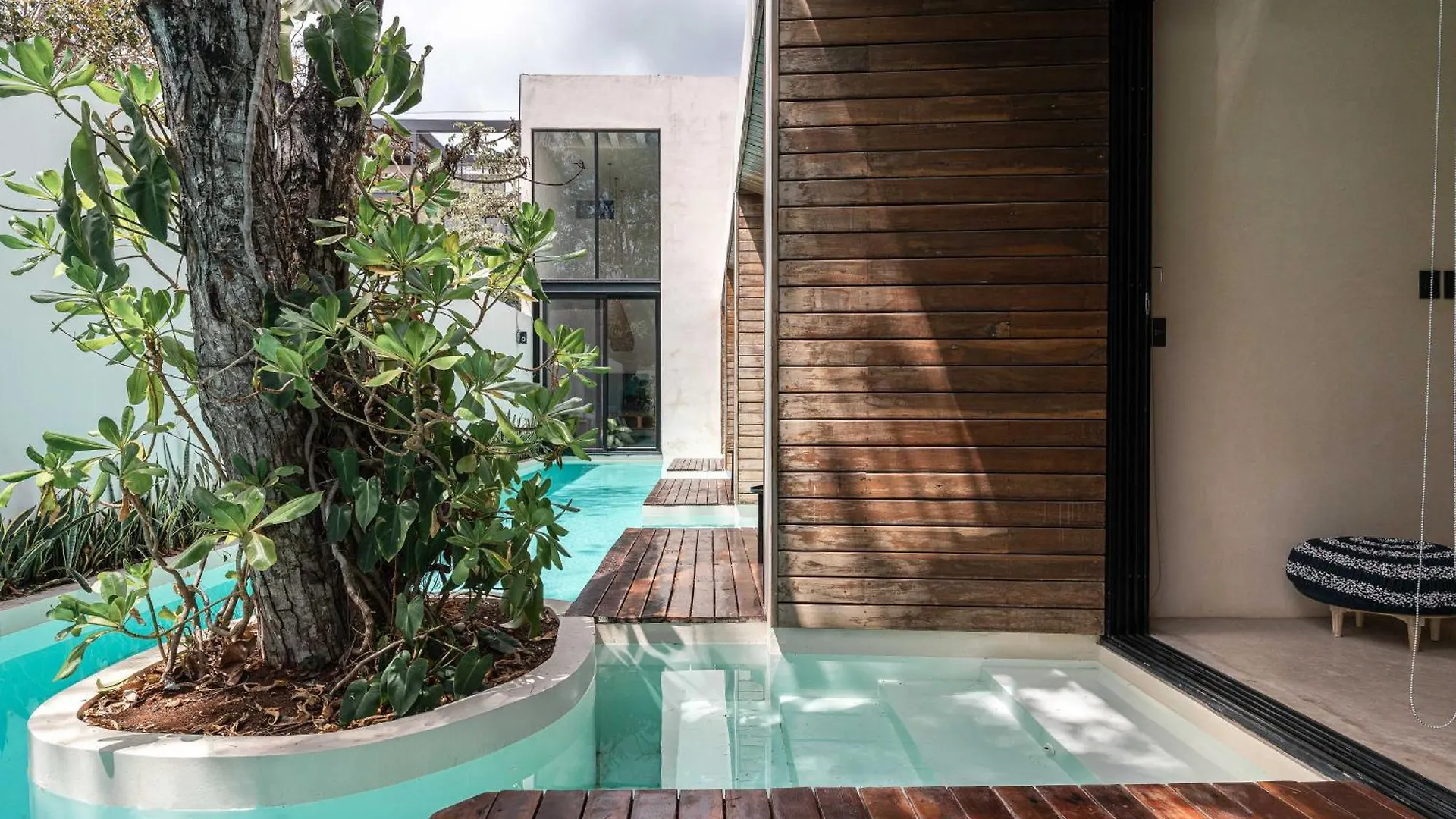 Waterhouse Deluxe Villa Private Pool 10 Pax Τουλούμ